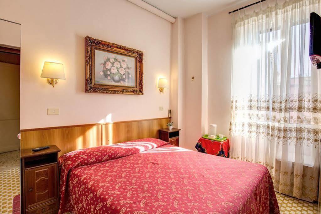 Bed and Breakfast Millyhouse Roma Esterno foto